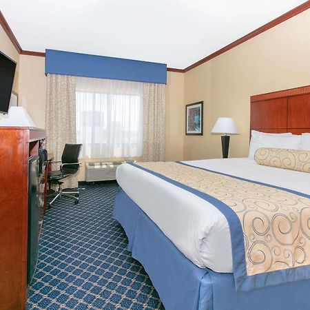 Baymont By Wyndham Mccomb Hotel Kültér fotó