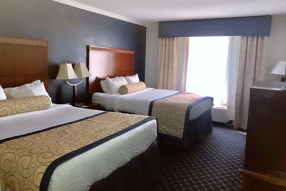 Baymont By Wyndham Mccomb Hotel Kültér fotó