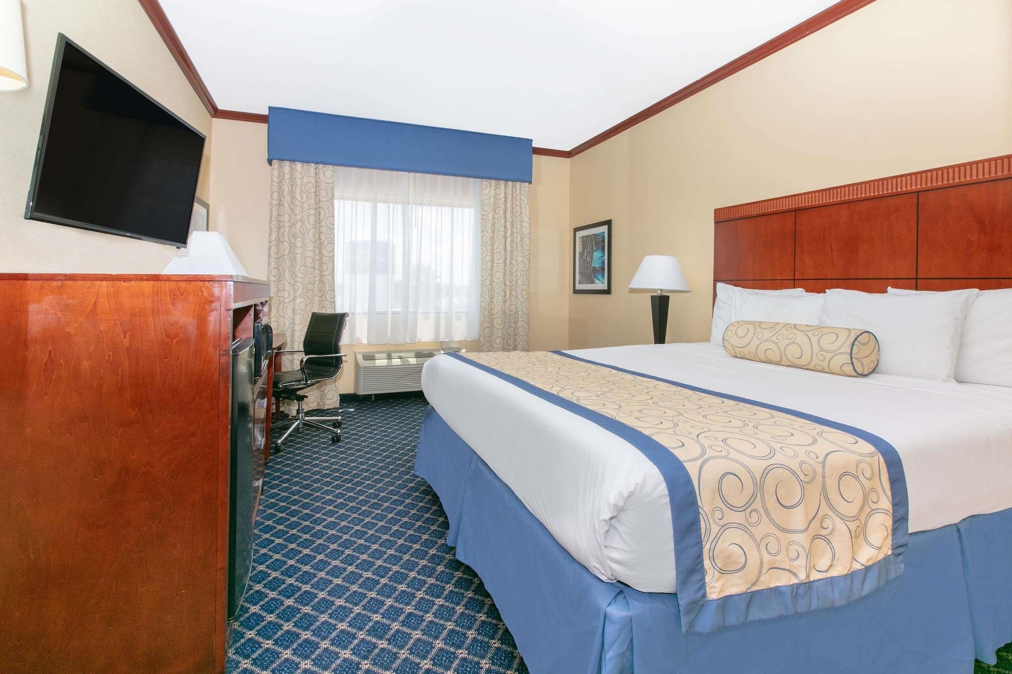 Baymont By Wyndham Mccomb Hotel Kültér fotó
