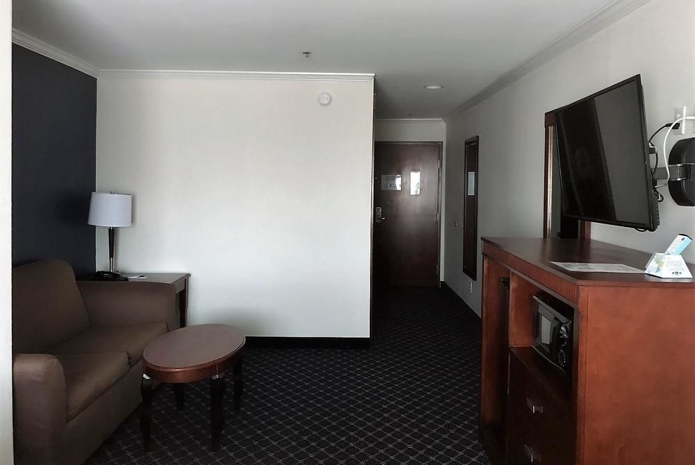 Baymont By Wyndham Mccomb Hotel Kültér fotó